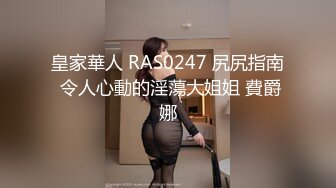  年轻小情侣条件艰苦也在坚持直播，无套啪啪姿势花样多最后射在肚子上