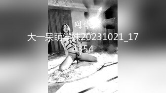 香奈儿情趣套房TP没啥性经验的大学生情侣不戴套干完也不洗洗就穿上裤子女的长得还可以