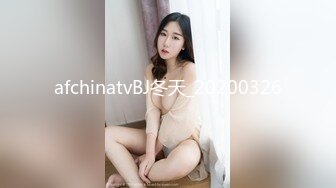 长途汽车站偷拍到的一个大长腿高跟美少妇