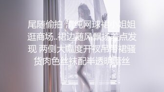 卷发少妇 来大姨妈了