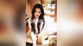 商场女厕全景偷拍包臀裙少妇的小黑鲍+极品高跟小姐姐的无毛小嫩鲍