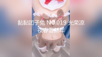 【新片速遞】  巨乳美乳 高颜值巨乳美眉上位全自动 配合度很高 大奶子 白虎穴